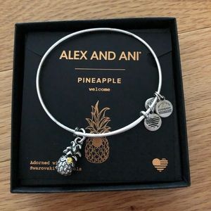 Brand new Pinneapple Alex and Ani Bracelet